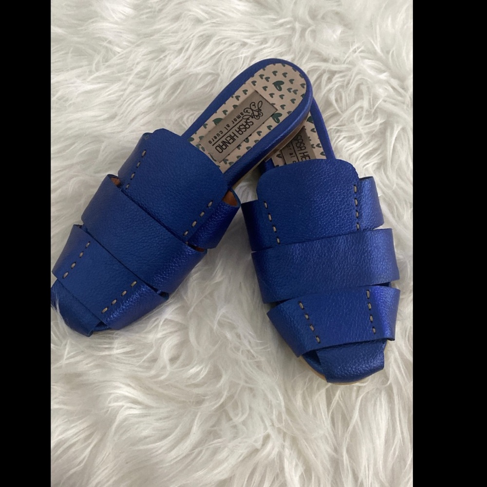 Shoes made by a Colombian designer..Leather Size US 7.5